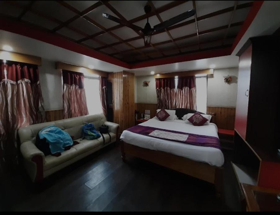 Hotel Knight Inn Shillong Esterno foto