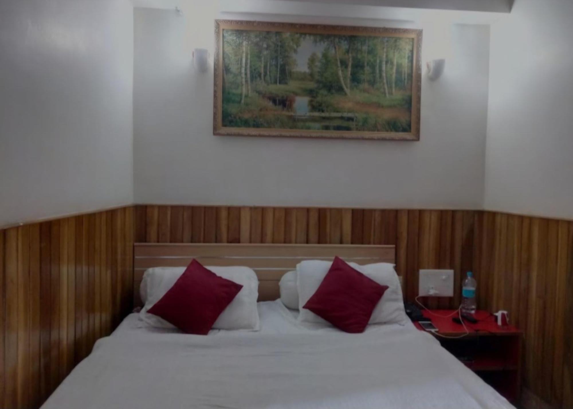 Hotel Knight Inn Shillong Esterno foto